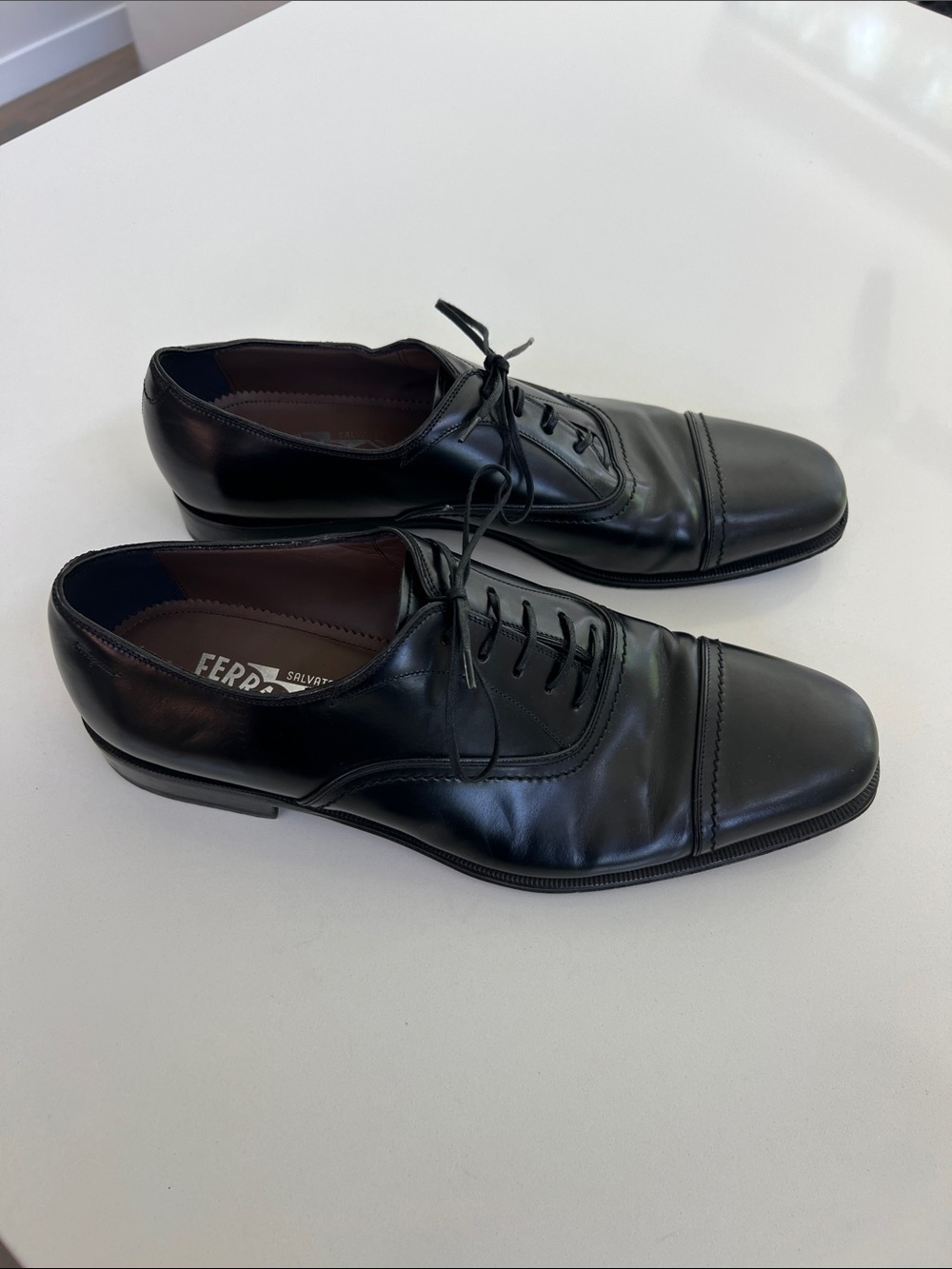 Salvatore Ferragamo studio cap toe black leather oxford dress shoes size 10 E